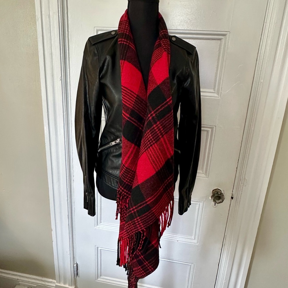 Nordstrom Size Medium Jolt Red Black Faux Scarf Plaid Outerwear Faux Leather